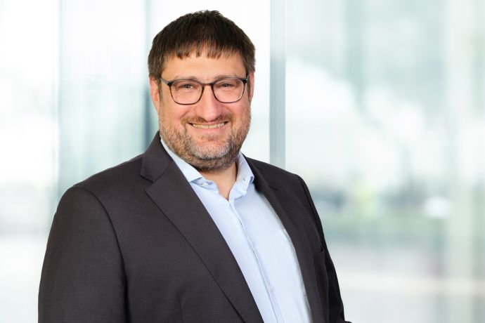 Dr. Holger Seher