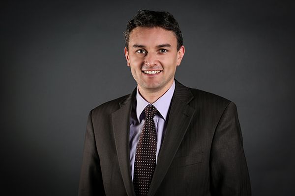 Dr. Alexander Kerner Dr. Alexander Kerner