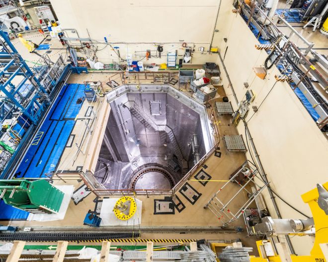 Blick auf die gereinigte und entleerte Reaktorgrube im Kernkraftwerk Grafenrheinfeld
