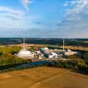 Kernkraftwerk Neckarwestheim mit seinem Hybridkühlturm