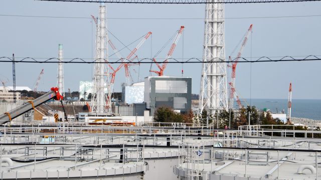 Arbeiten auf dem Anlagengelände des Kernkraftwerks Fukushima Daiichi