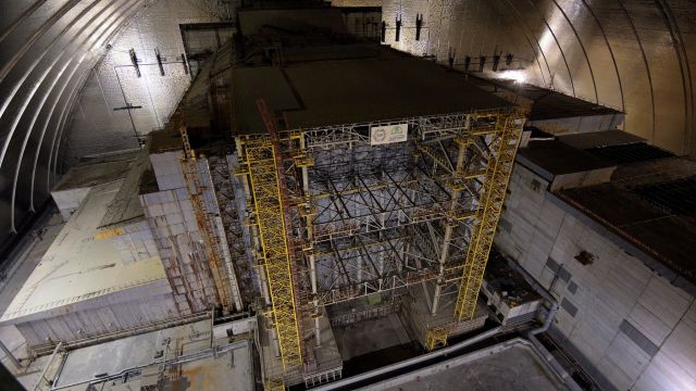 Aufnahme aus dem Inneren des New Safe Confinement Aufnahme aus dem Inneren des New Safe Confinement